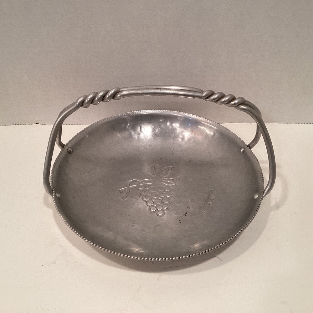 Buenilum Vintage MCM Handled Hand Wrought Aluminum Tray